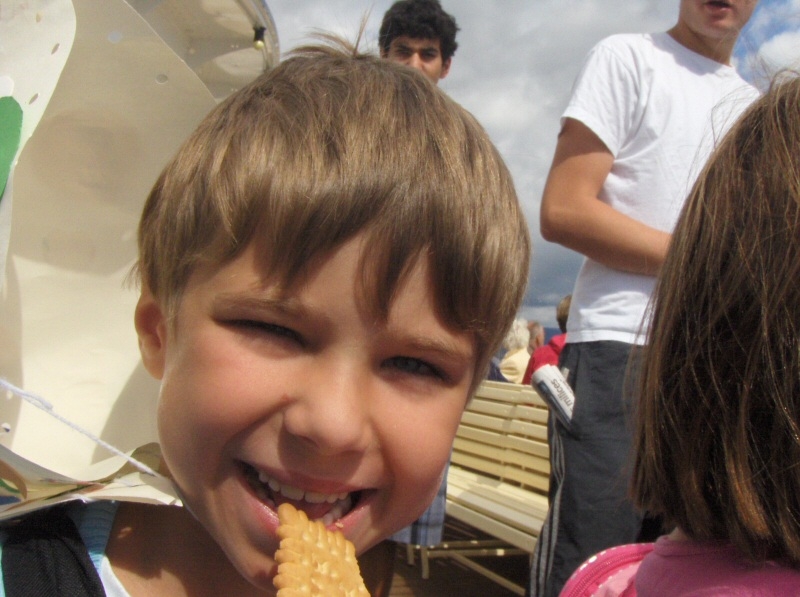 Village Camps International Summer Camp VDC Geneva 2016-08-12 https://www.villagecamps.com/journals_admin/images/344-10-Picture 055.jpg